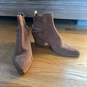 Dolce Vita Shelah Bootie - Brown - Ankle Boots